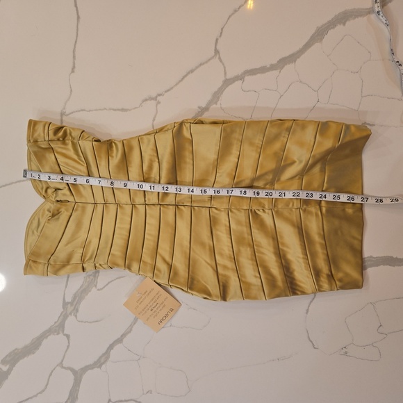 NWT Arden B Stapless Gold Bandage Bodycon Dress Womens Size XS - Picture 7 of 11